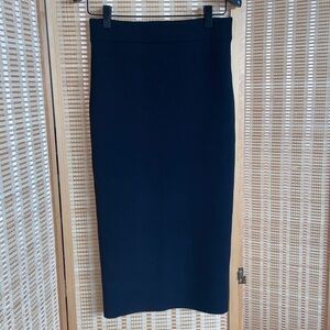 Aritzia Babaton sculpt knit black pencil skirt highwaist knee length size s